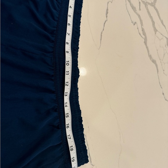 Navy Upwest (Express) Washable satin pants xl - Picture 3 of 5